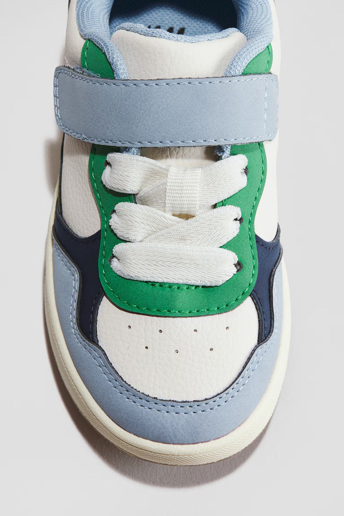 Basket SNEAKERS