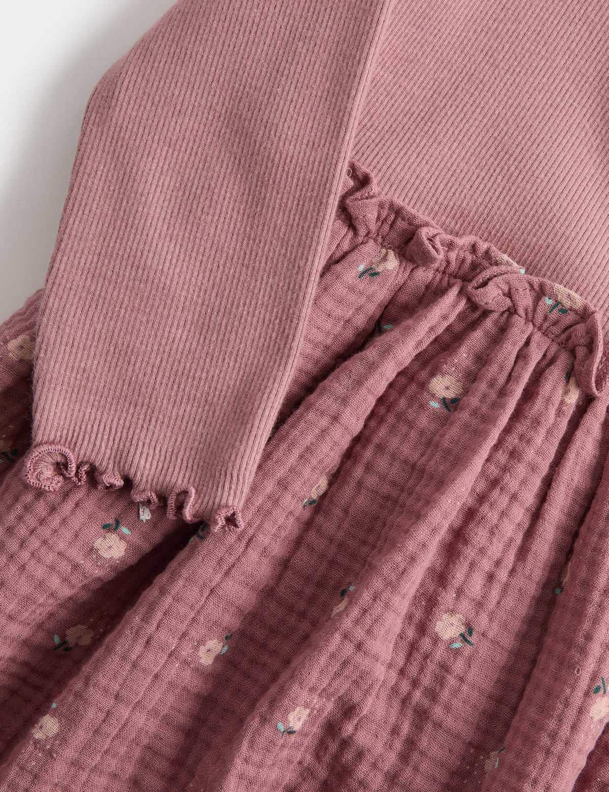 Robe riche en coton avec collants M&S